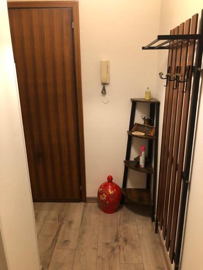 Monovano Elllen Grado Bagian luar foto